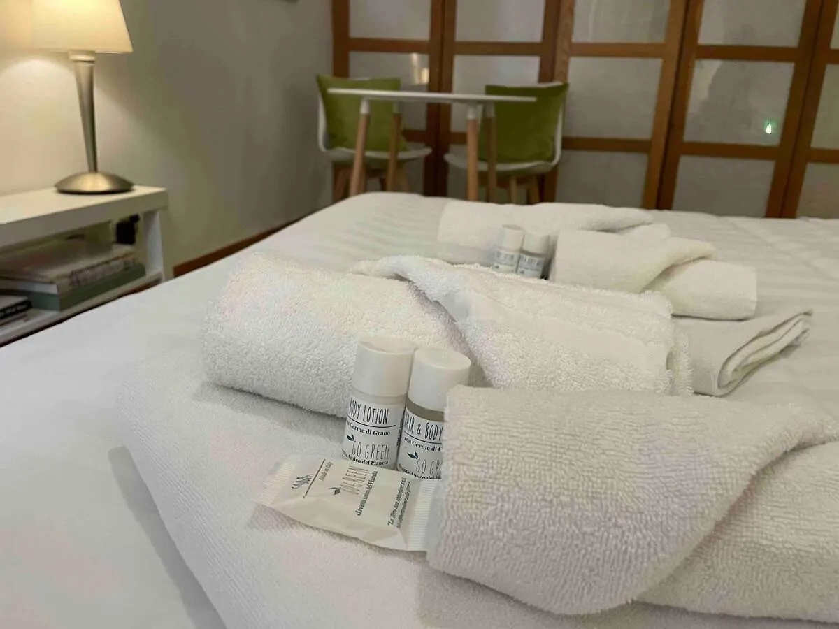 Apartment Live Roma - Domus Luci Al Colosseo New!